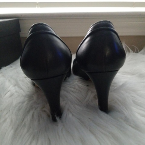 Authentic Gucci Black Lifford Loafer 154500 - Picture 5 of 10